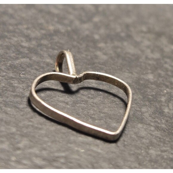 Dainty Wire Heart Sterling Silver Pendant - Picture 2 of 4